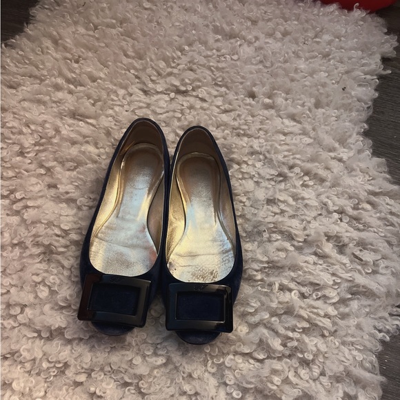 very elegant shoes, perfect for office, party, etc. I love these pretty shoes. - Picture 2 of 4